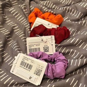 Lululemon Uplifting Scrunchies (3 total)